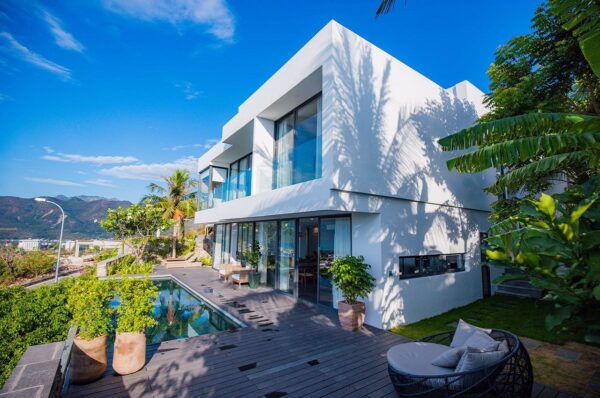 đặt phòng villa Oceanfront Nha Trang
